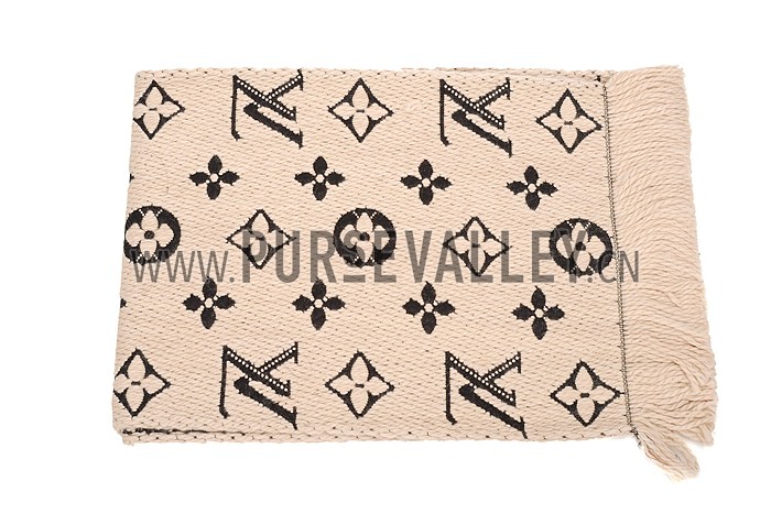 Louis Vuitton Beige Monogram Narrow Scarf 621749