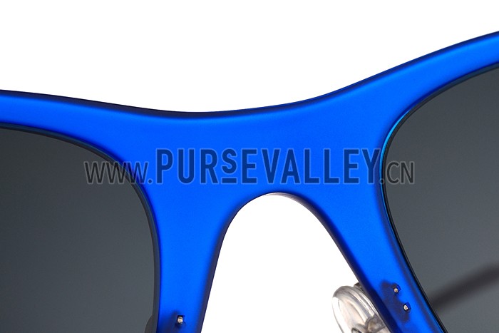 Ray Ban Wayfarer Light-Ray Blue Frame Black Lenses Sunglasses 308163