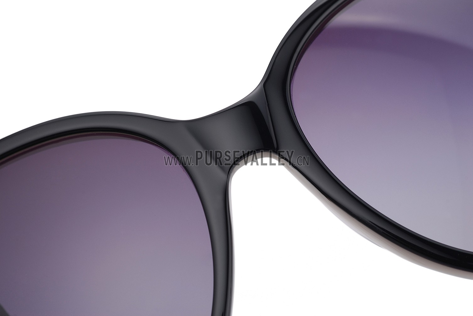 Burberry Butterfly Round Black-White Sunglasses 307762
