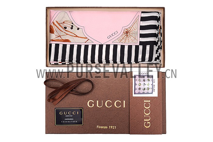 Gucci Garden Print Scarf Pink 621825