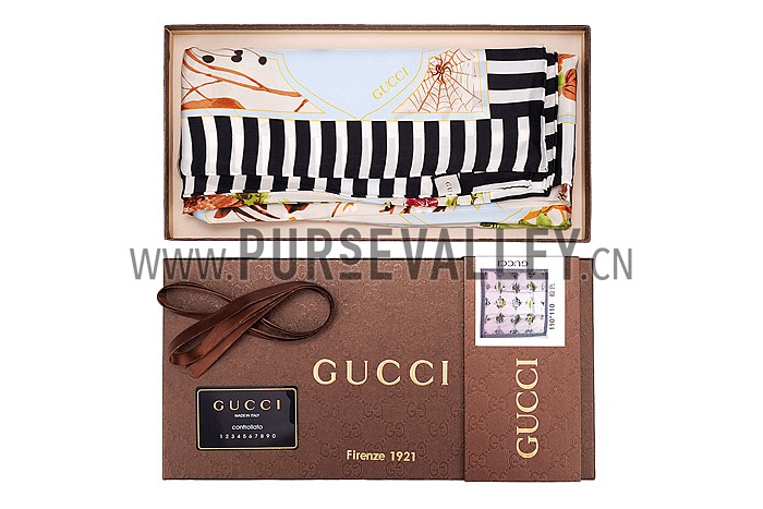 Gucci Garden Print Scarf Black 621826