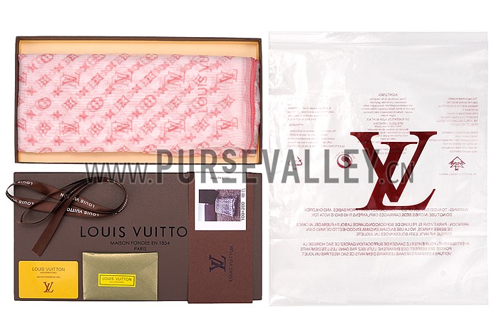 Louis Vuitton Monogram Classic Scarf Pink 621813