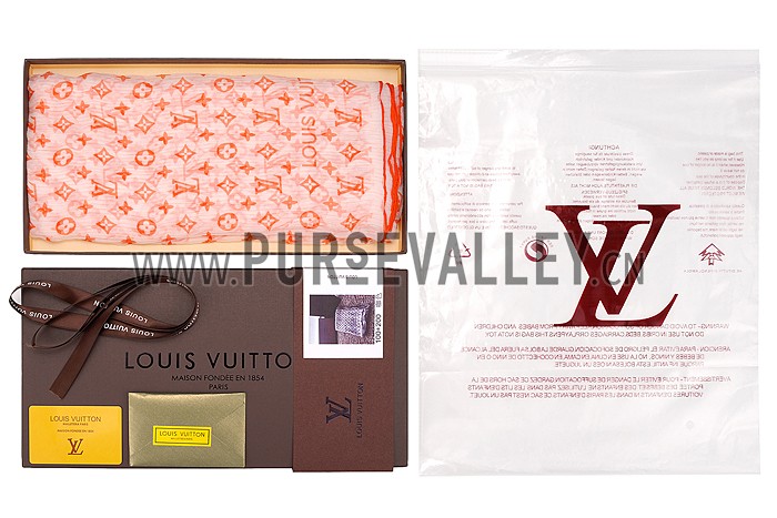 Louis Vuitton Monogram Classic Scarf Red 621814