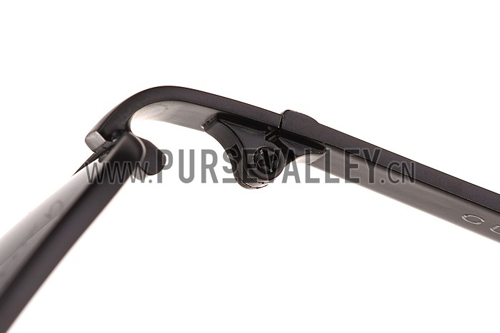 Gucci Signature Logo Black Frame Black Lenses Grey Temples Sunglasses 308147