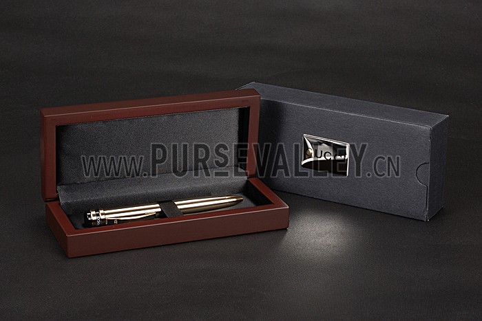 Gucci Gold Rimmed Gold Ballpoint Pend 622784