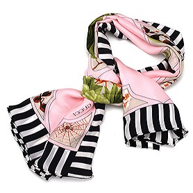Gucci Garden Print Scarf Pink 621825