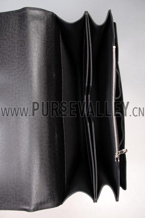Louis Vuitton Robusto 2 Compartments Taiga Leather Black