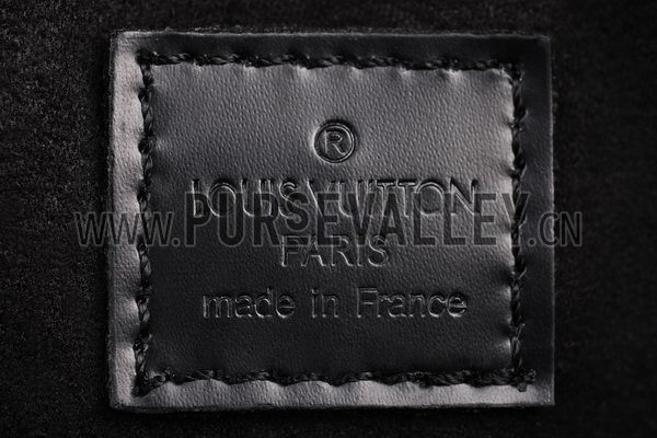 Louis Vuitton Pont Neuf Epi Leather Black