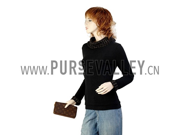 Louis Vuitton Zipped Purse