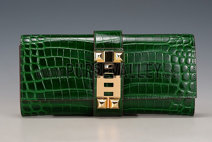 Hermes Medor Crocodile Leather Green Clutch 18926680