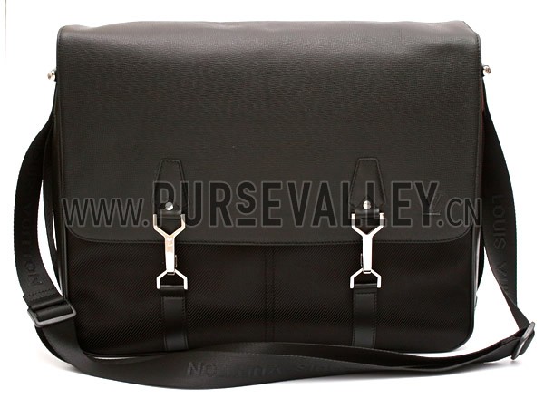 Louis Vuitton Dersou Black