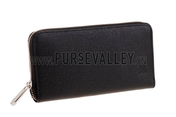 Louis Vuitton Zipped Black Taiga Wallet