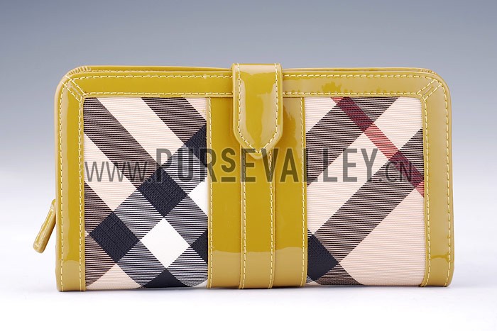 Burberry Nova Check Oversize Wallet Antique Yellow