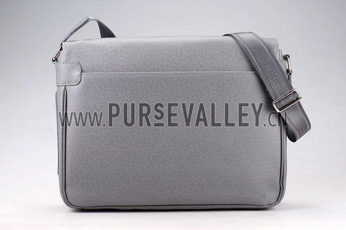 Louis Vuitton Roman MM Taiga Leather Glacier