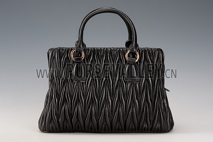 Miu Miu Matelasse Tote Black