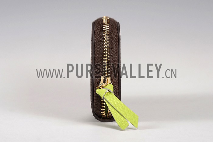 Louis Vuitton Monogram Canvas Zippy Wallet With Green Leather Zipper Pull 608254