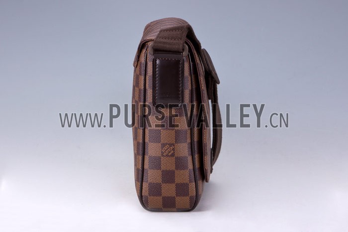 Louis Vuitton Damier Ebene District PM