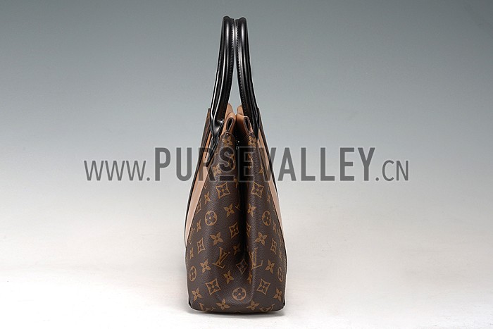 Louis Vuitton W Bag GM Monogram