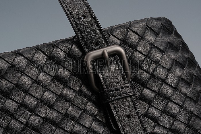 Bottega Veneta Intrecciato Roma Bag Black