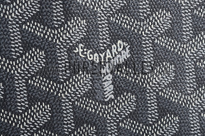 Goyard Large Pouch Grey