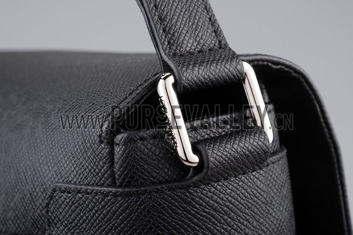 Louis Vuitton Roman MM Taiga Leather Black