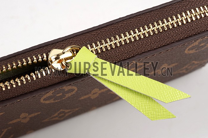 Louis Vuitton Monogram Canvas Zippy Wallet With Green Leather Zipper Pull 608254