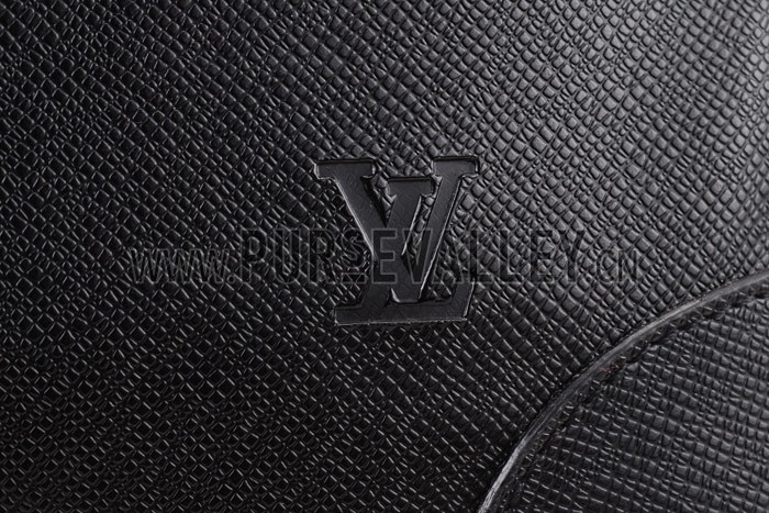 Louis Vuitton Alexander Taiga Leather Black