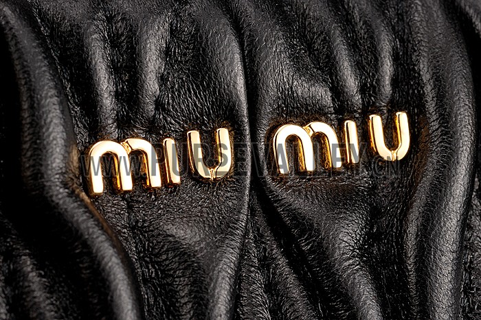 Miu Miu Matelasse Tote Black