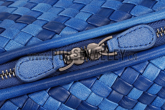 Bottega Veneta Intrecciato Duffel Large Blue Bag