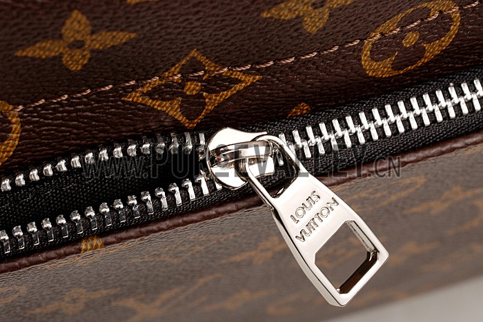 Louis Vuitton Monogram Macassar Christopher Messenger