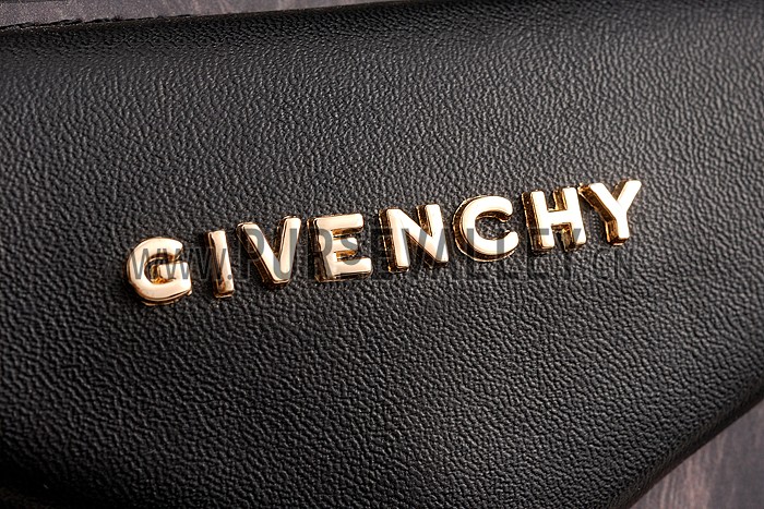 Givenchy Antigona Cat Print Bag 18924661