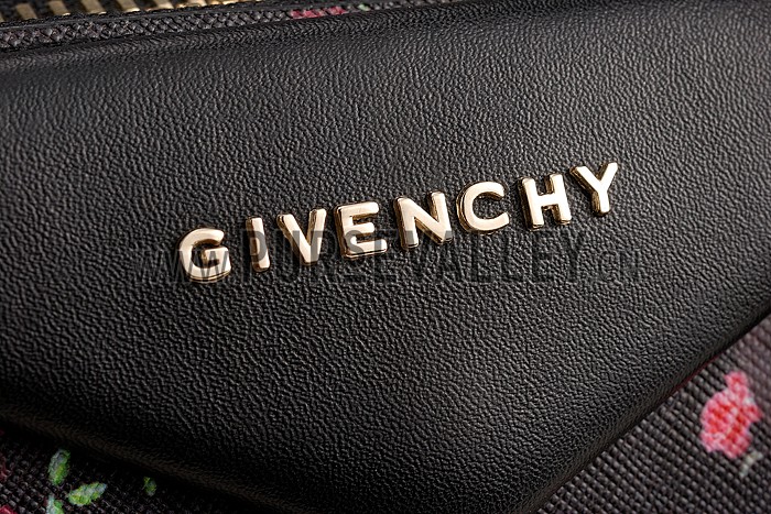 Givenchy Antigona Cat Girl Print Bag 18924664