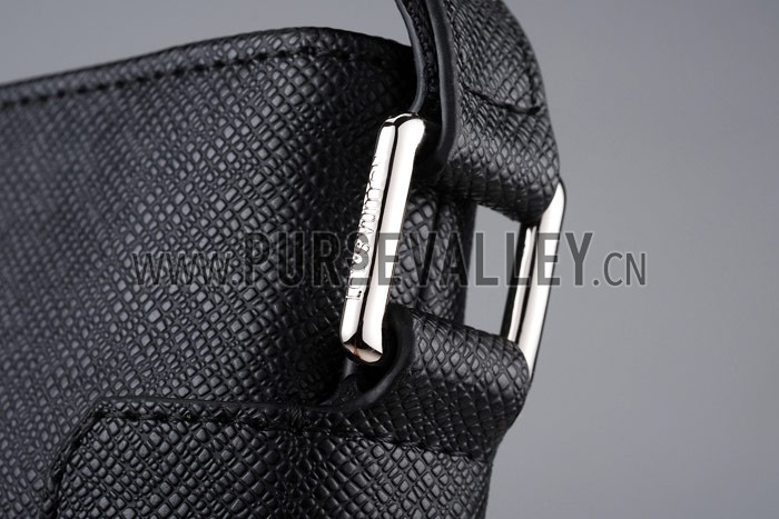 Louis Vuitton Sasha Taiga Leather Black