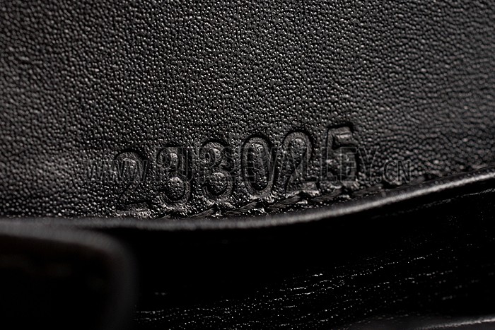 Gucci Supreme Continental Wallet Black