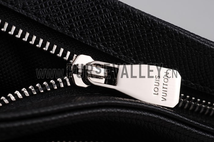 Louis Vuitton Sasha Taiga Leather Black