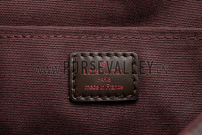 Louis Vuitton Pochette Favorite Damier Canvas