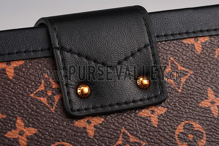 Louis Vuitton Petite-Malle Trunk Bag