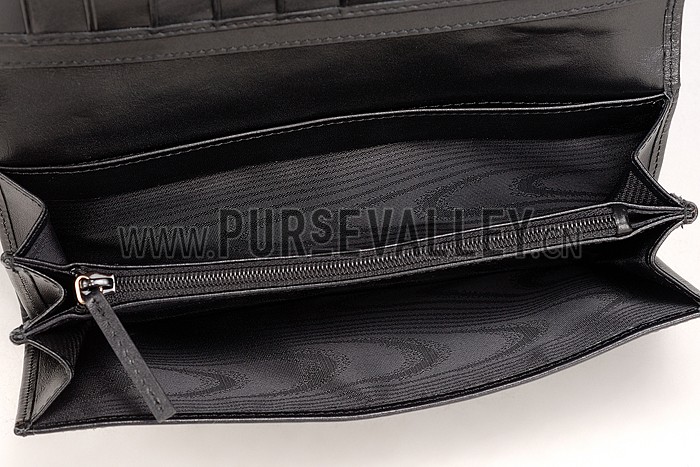 Gucci Signature Black Wallet With Web Detail