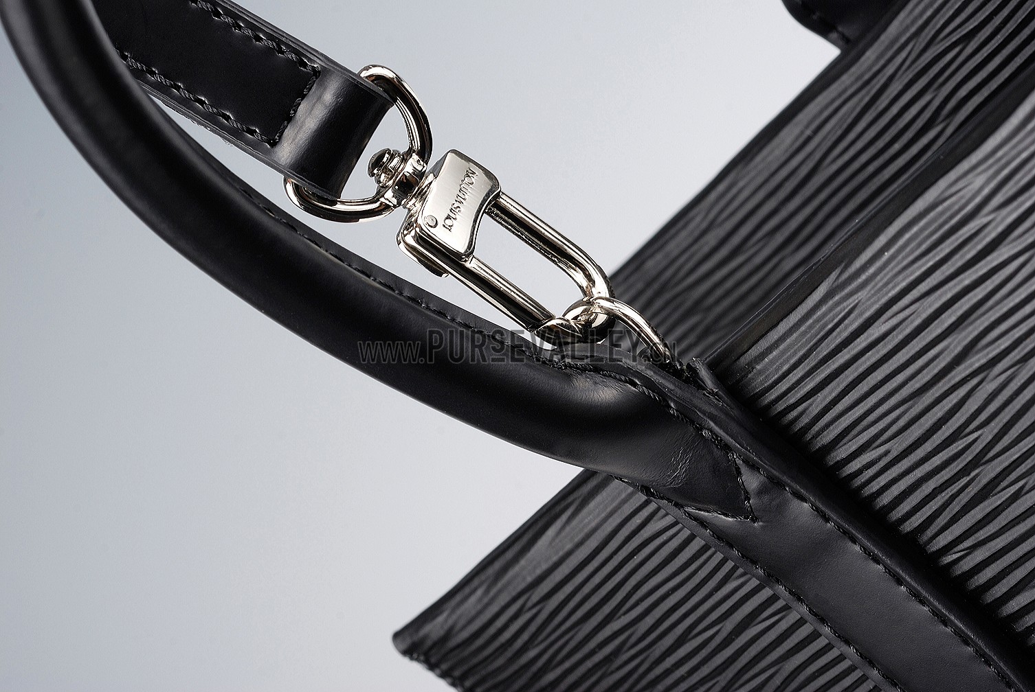 Louis Vuitton Epi Marley Black 608190