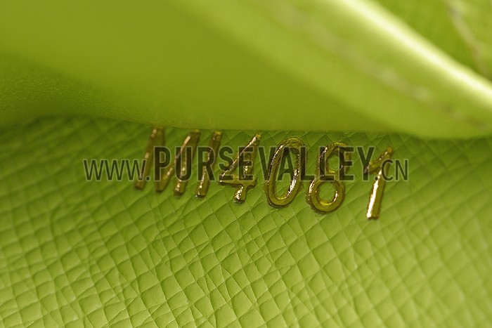 Louis Vuitton Monogram Canvas Zippy Wallet With Green Leather Zipper Pull 608254