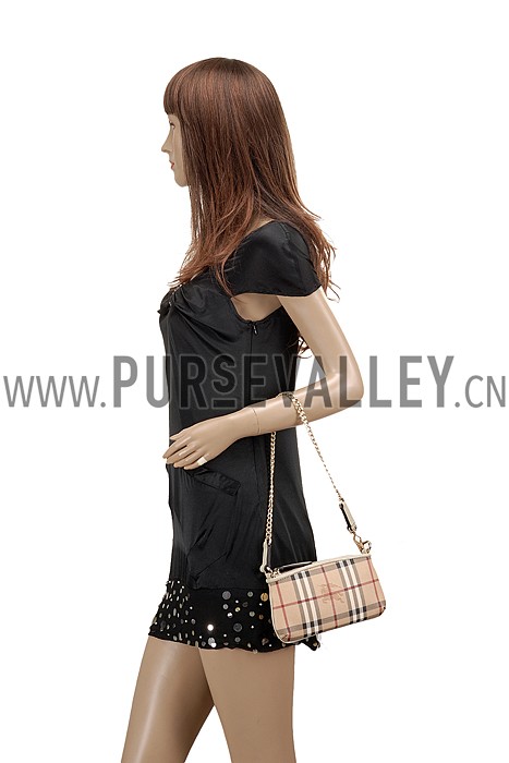 Burberry Haymarket Check Wristlet White 608285