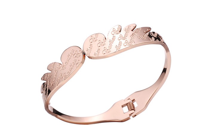 Cartier Replica Engraved Wing Shaped Cutwork Rose Gold Bangle Bracelet