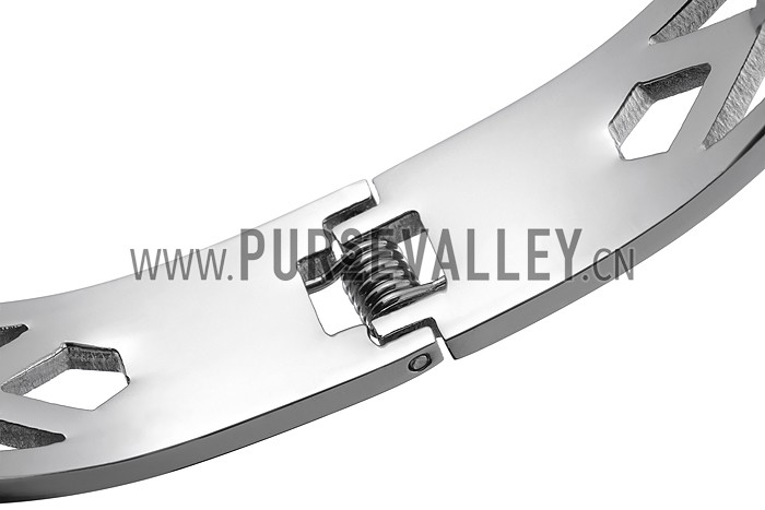 Van Cleef Alhambra Mother Of Pearl Clover Motif Silver Bangle Bracelet