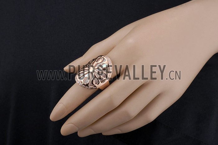 Bvlgari Replica Crystal Encrusted Mother Of Pearl Based Floral Carved Rose Gold Ring