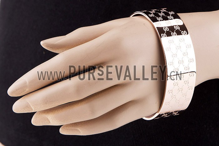 Gucci Replica Logo Engraved Rose-Gold Plated Bangle Bracelet