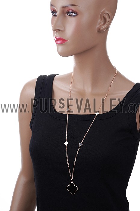 Van Cleef and Arpels Replica Black Enamel Floral Pendant Heavy Chain Necklace