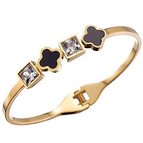 Van Cleef Alhambra Onyx Gold Bracelet 700587