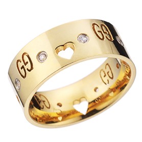 Gucci Replica Logo Engraved Crystal Stud Heart Cutwork Gold Ring