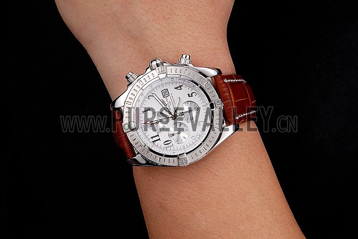 Breitling Chronomat 13 Stainless Steel Case White Dial Arabic Numerals Brown Leather Bracelet 622238