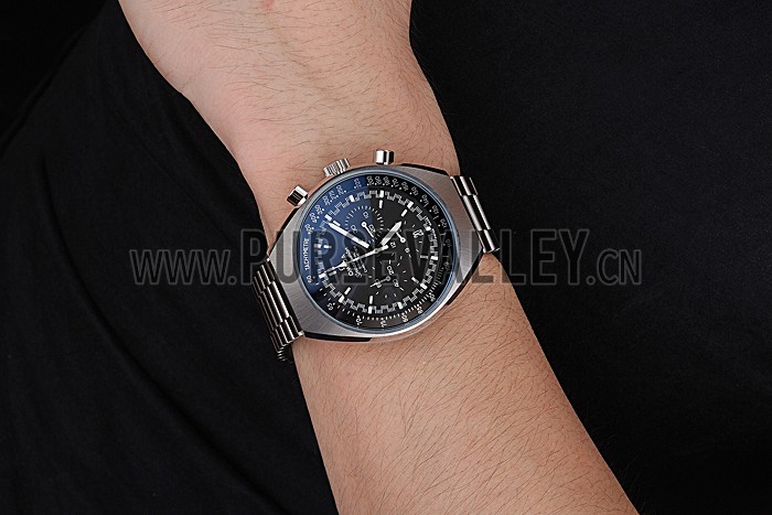 Omega Speedmaster Mark II Black Dial Stainless Steel Case And Bracelet 622810